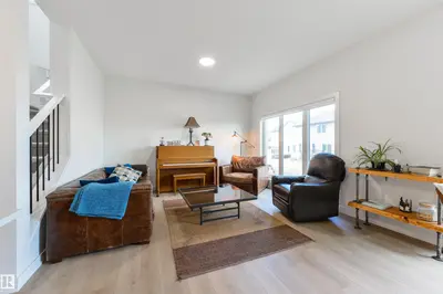 Interior photo 2 of 6 COULEE CL