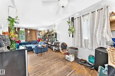 Interior photo 4 of 12718 126 ST NW