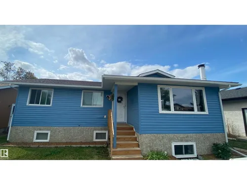 5030 40 ST, Cold Lake - $329,000