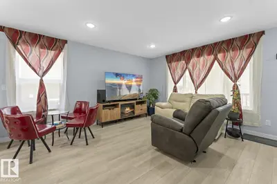 Interior photo 4 of 615 10 ST
