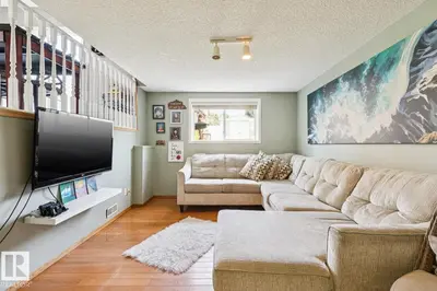 Interior photo 4 of 7912 154 AV NW