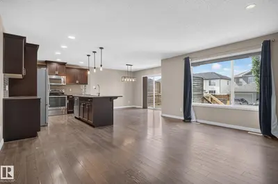 Interior photo 4 of 3536 CLAXTON CR SW SW