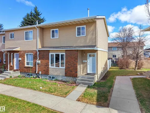 16483A 115 ST NW, Edmonton - $207,800