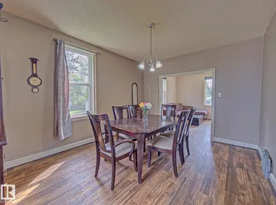 Interior photo 4 of 5414 52 AV
