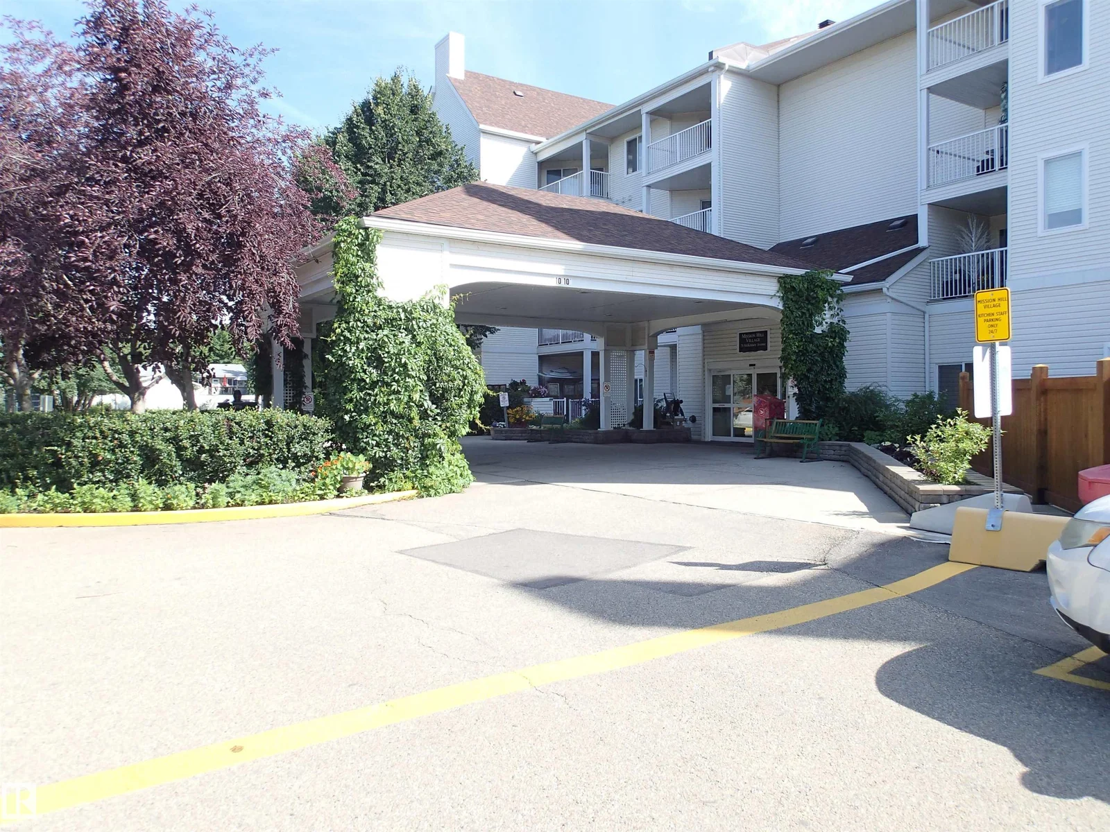 #301 78 MCKENNEY AV, St. Albert - 2 bedroom Apartment for sale