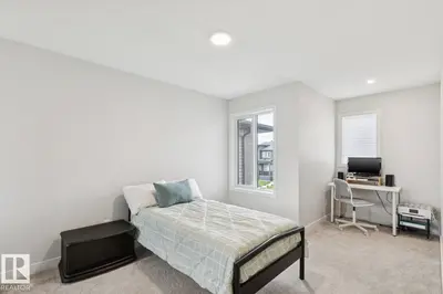 Interior photo 2 of 15666 18 AV SW SW