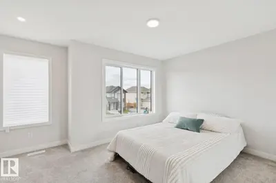 Interior photo 3 of 15666 18 AV SW SW