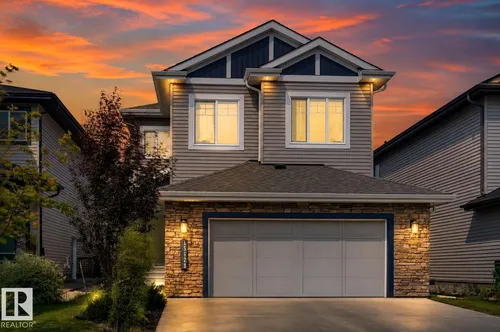 15628 15 AV SW, Edmonton - $654,900