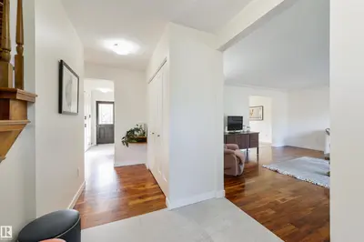 Interior photo 3 of 182 WILLOW WY NW