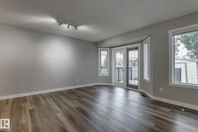 Interior photo 3 of 15819 69 ST NW