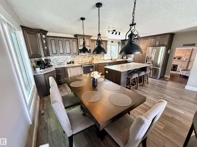 Interior photo 4 of 4309 53 ST
