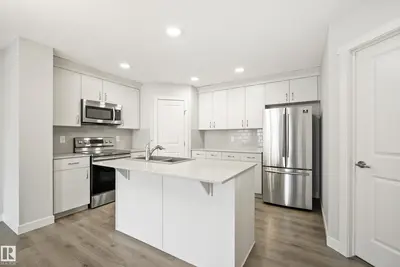 Interior photo 4 of #90 50 Mclaughlin DR