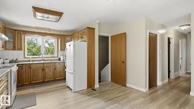 Interior photo 4 of 7819 132A AV NW