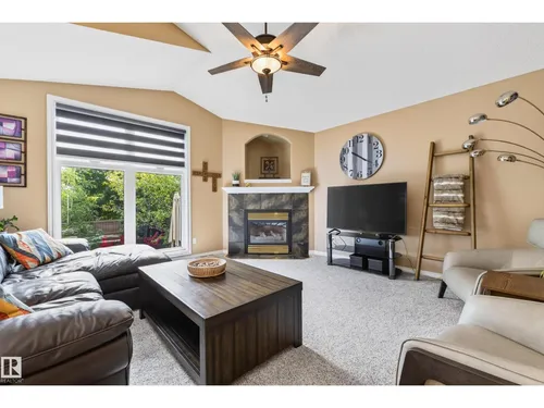 97 Foxboro WY, Sherwood Park - $549,900