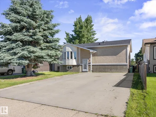 4174 28 AV NW, Edmonton - $414,800