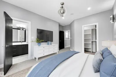 Interior photo 2 of 9013 90 ST NW