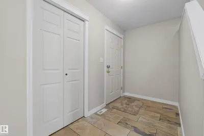 Interior photo 3 of 152 BRIGHTON BA