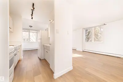 Interior photo 1 of #406 9816 112 ST NW