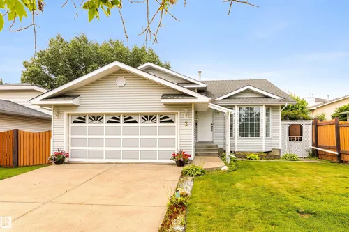 2 DUNVEGAN CT, St. Albert - $499,900