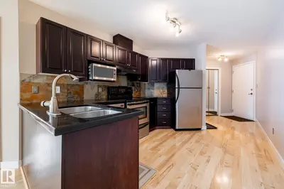 Interior photo 3 of #304 9336 JASPER AV NW