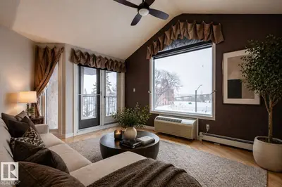 Interior photo 1 of #304 9336 JASPER AV NW