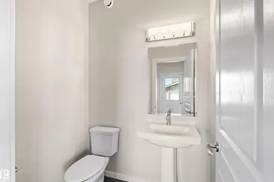 Interior photo 4 of 16040 11 AV SW