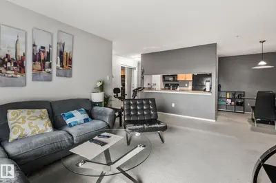 Interior photo 4 of #132 50 Woodsmere Close