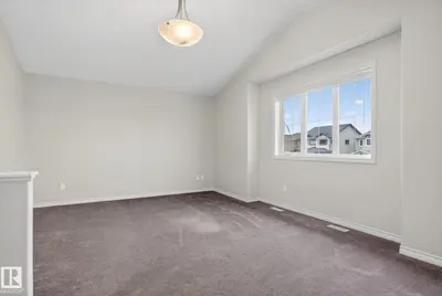 Interior photo 4 of 96 Dalquist BA