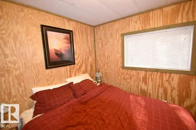 Interior photo 2 of 280A Lyn Lane