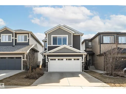 8147 226 ST NW, Edmonton - $526,000