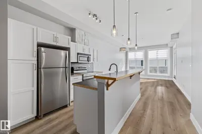 Interior photo 2 of #114 10531 117 ST NW