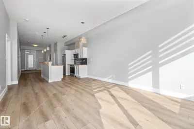 Interior photo 3 of #114 10531 117 ST NW
