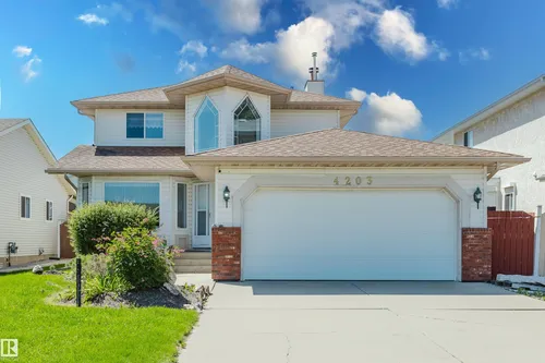 4203 12 AV NW, Edmonton - $499,900