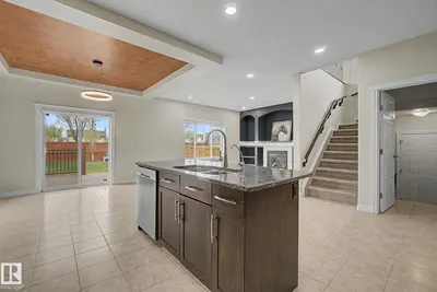 Interior photo 4 of 6016 10 AV SW