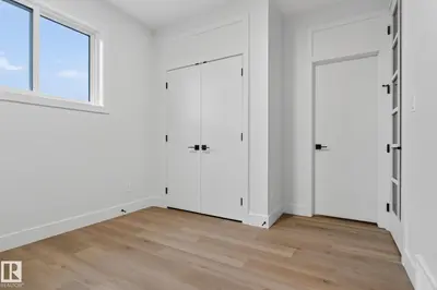 Interior photo 2 of 15728 9 ST NE