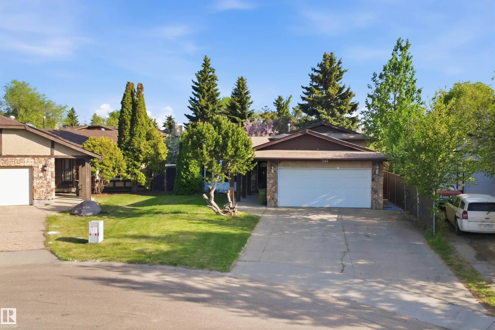 2107 40 ST NW, Edmonton - 3 bedroom Detached Single Family for sale