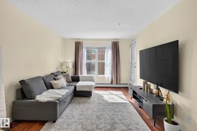 Interior photo 4 of #317 11441 ELLERSLIE RD SW