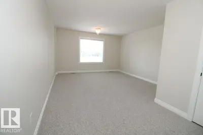 Interior photo 2 of 
