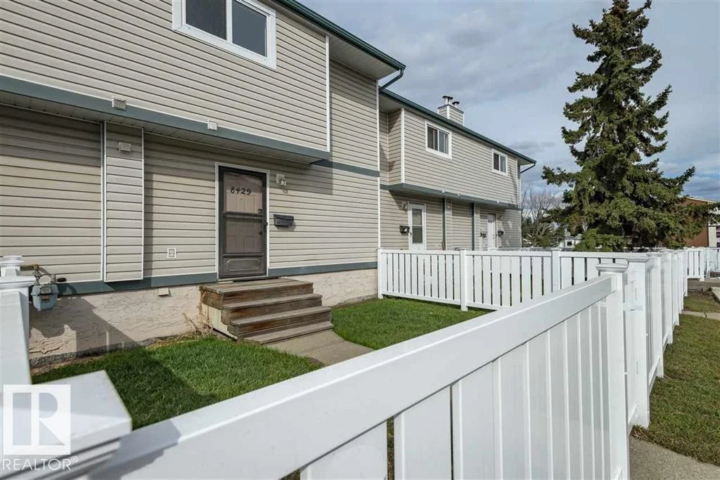 8427 29 AV NW, Edmonton - 3 bedroom Townhouse for sale