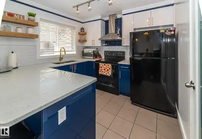 Interior photo 3 of #13 7289 SOUTH TERWILLEGAR DR NW