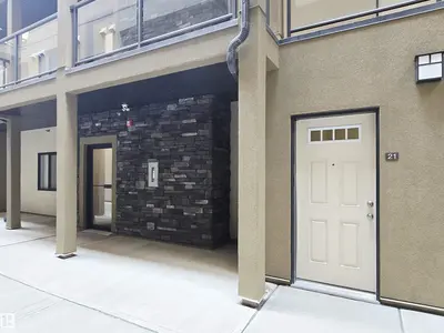 Interior photo 3 of #21 11518 76 AV NW