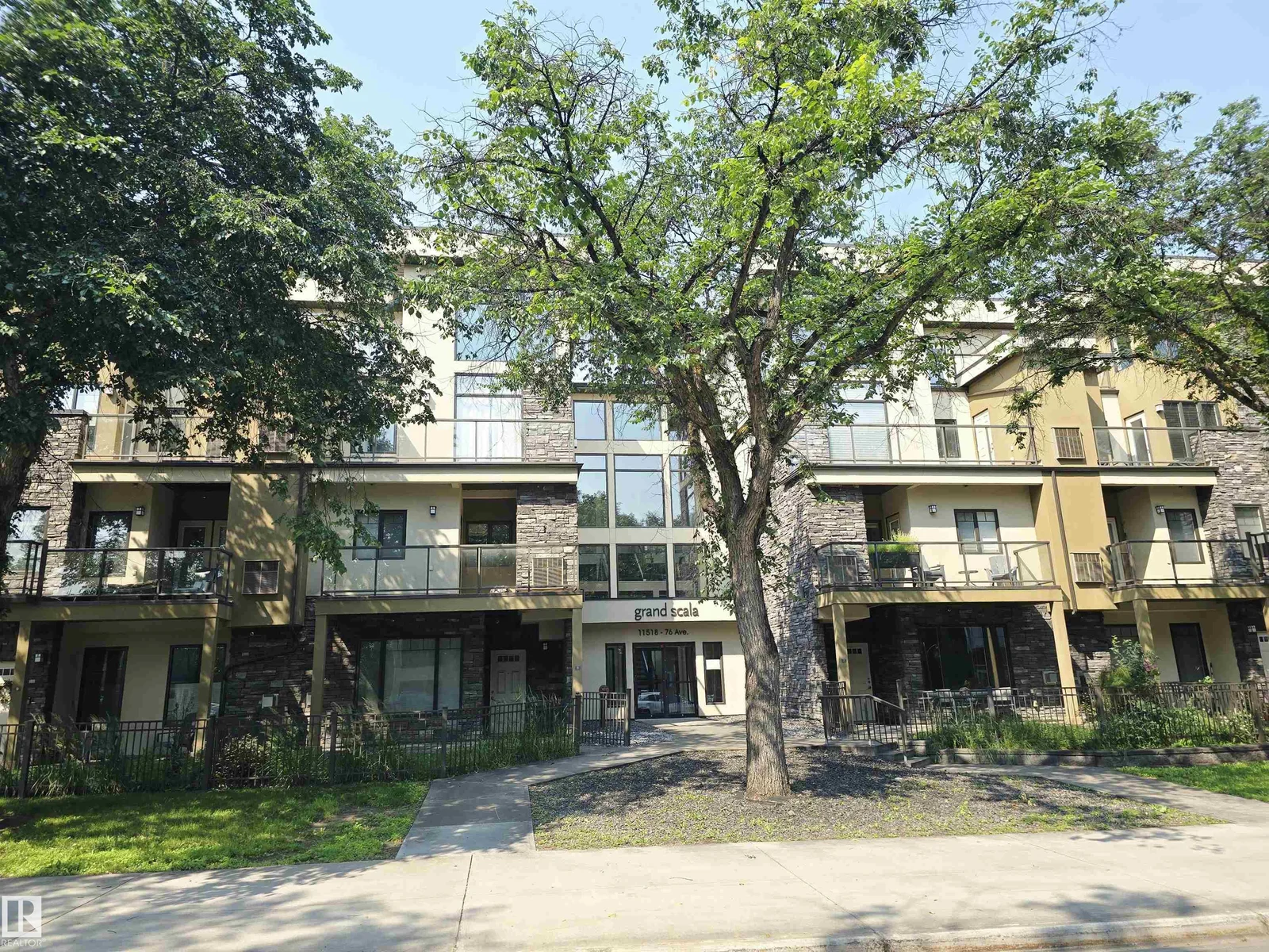 #21 11518 76 AV NW, Edmonton - 2 bedroom Apartment for sale