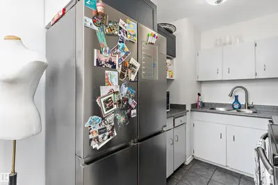 Interior photo 2 of #706 9930 113 ST NW