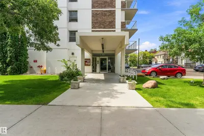 Interior photo 1 of #706 9930 113 ST NW