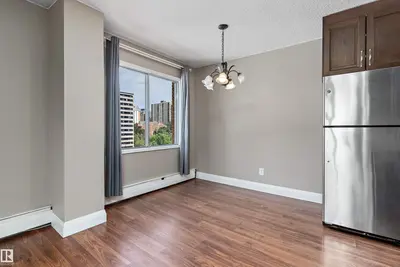 Interior photo 3 of #1002 9725 106 ST NW