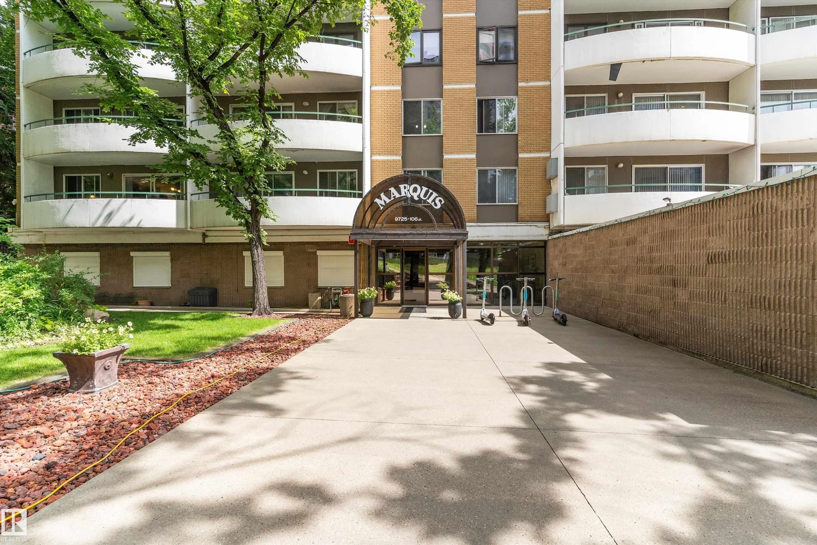 #1002 9725 106 ST NW, Edmonton - 1 bedroom Apartment for sale