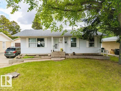 1033 Strathcona DR, Sherwood Park - $424,900
