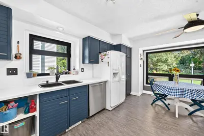 Interior photo 1 of 29 WINDERMERE CR
