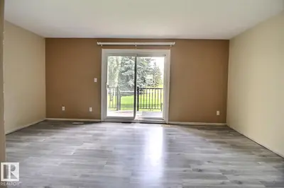 Interior photo 4 of 17041 100 ST NW