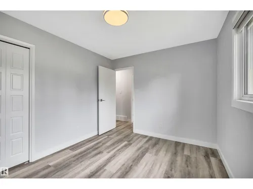 14208 51 ST NW, Edmonton - $428,000
